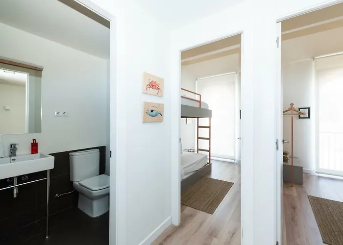 Petit Luxe Tobella Dreta * Terrassa