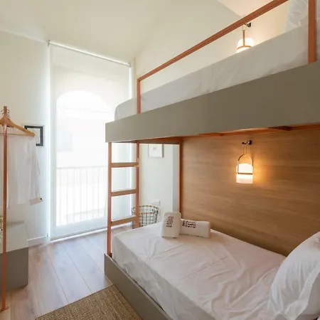Apartment Petit Luxe Tobella Dreta *